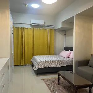 100 West Makati Tower アパートホテル